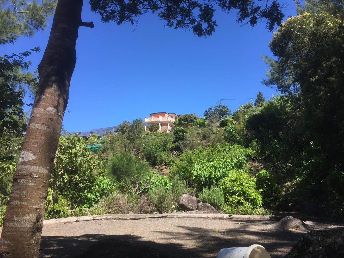 Les Begonias Villa Силаос Екстериор снимка