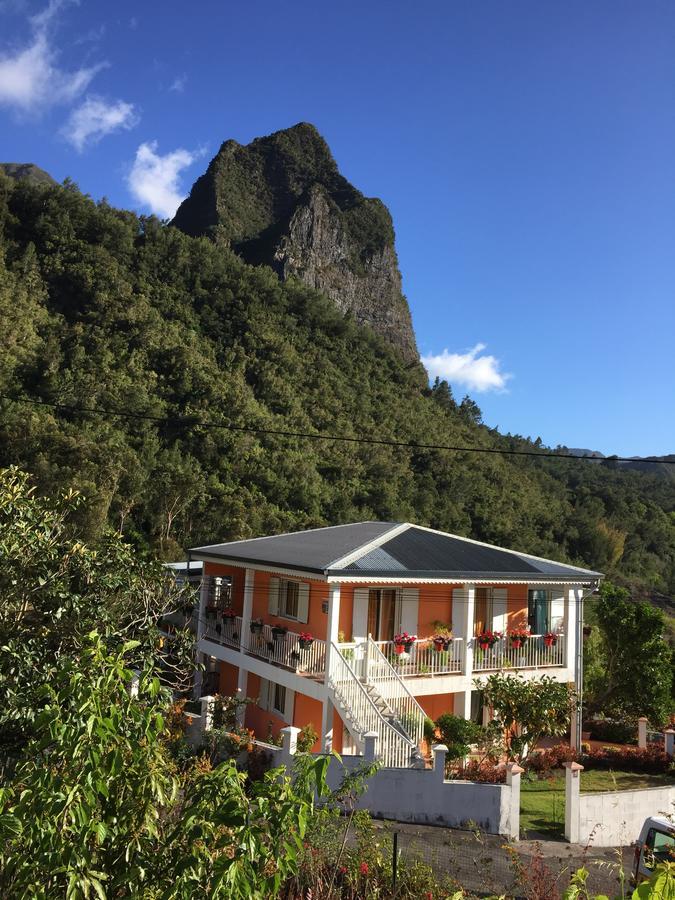 Les Begonias Villa Силаос Екстериор снимка